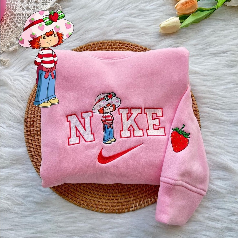 Strawberry Shortcake Nike
Embroidered Sweatshirts